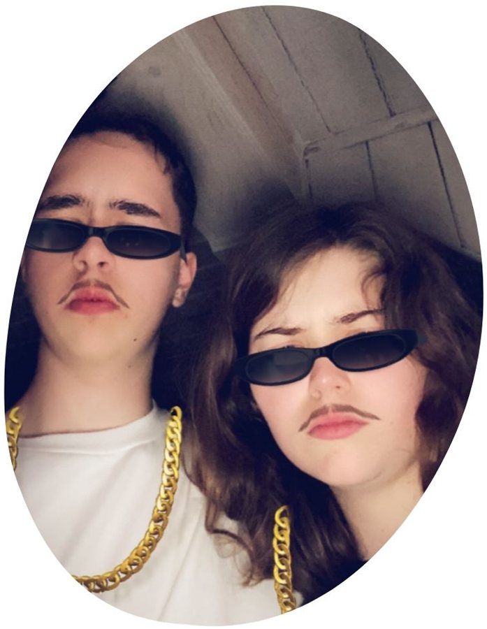 Sonja und Max mit Snapchat-Filter, 2020